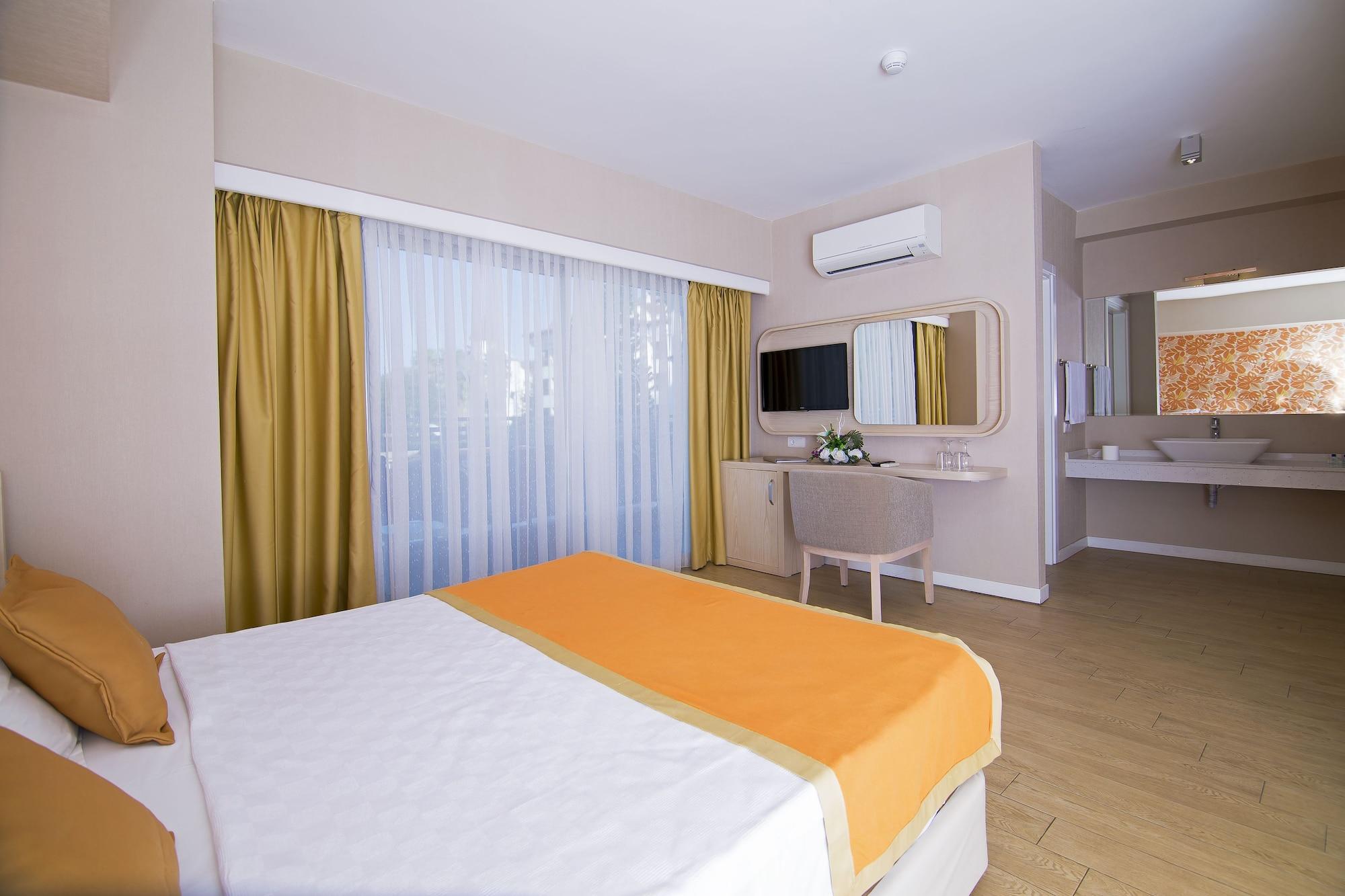 Mirage World Hotel 伊丘美勒 外观 照片