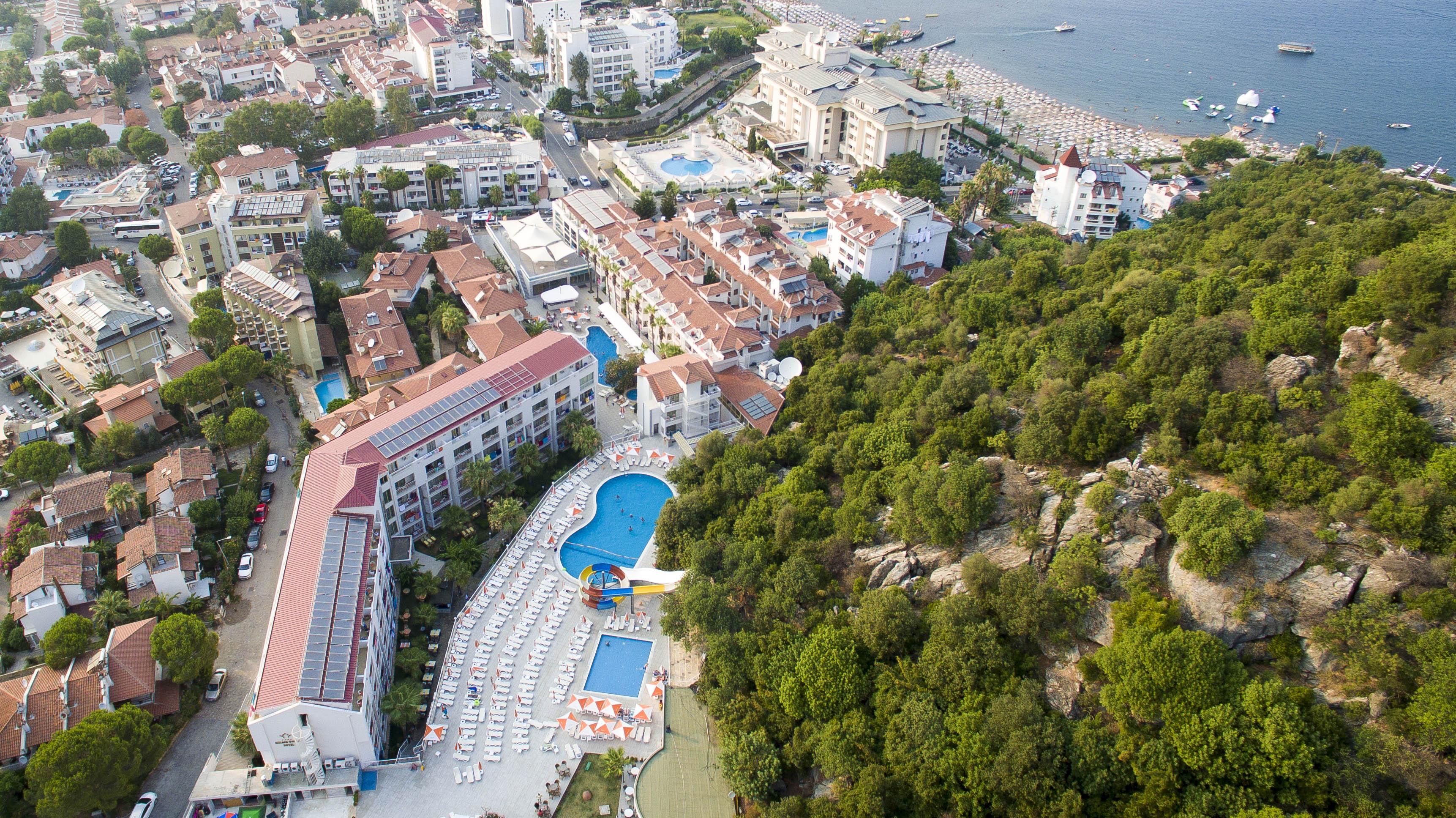 Mirage World Hotel 伊丘美勒 外观 照片